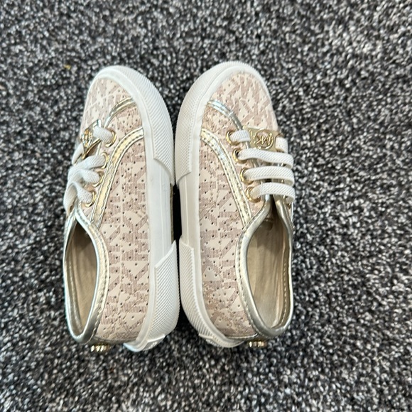 MICHAEL Michael Kors slip on sneakers- baby size 5 - Picture 3 of 5